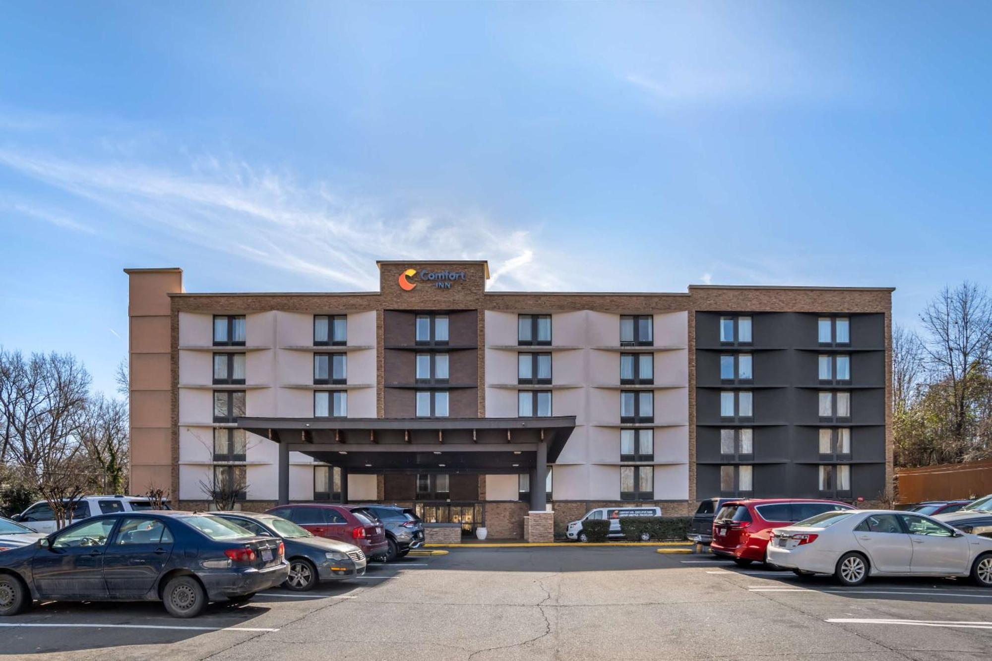 Comfort Inn Charlotte Airport Uptown Exterior photo