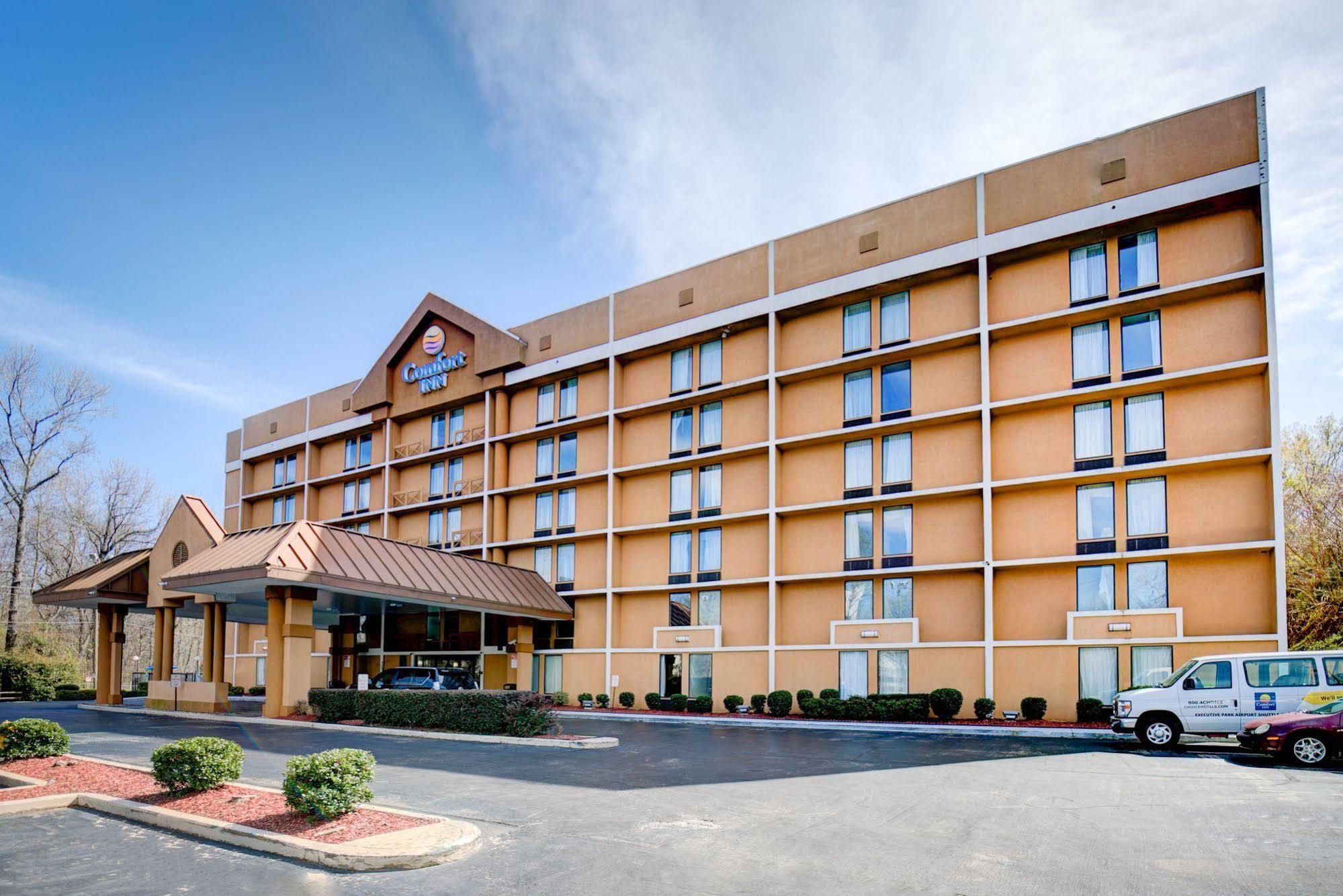 Comfort Inn Charlotte Airport Uptown Exterior photo